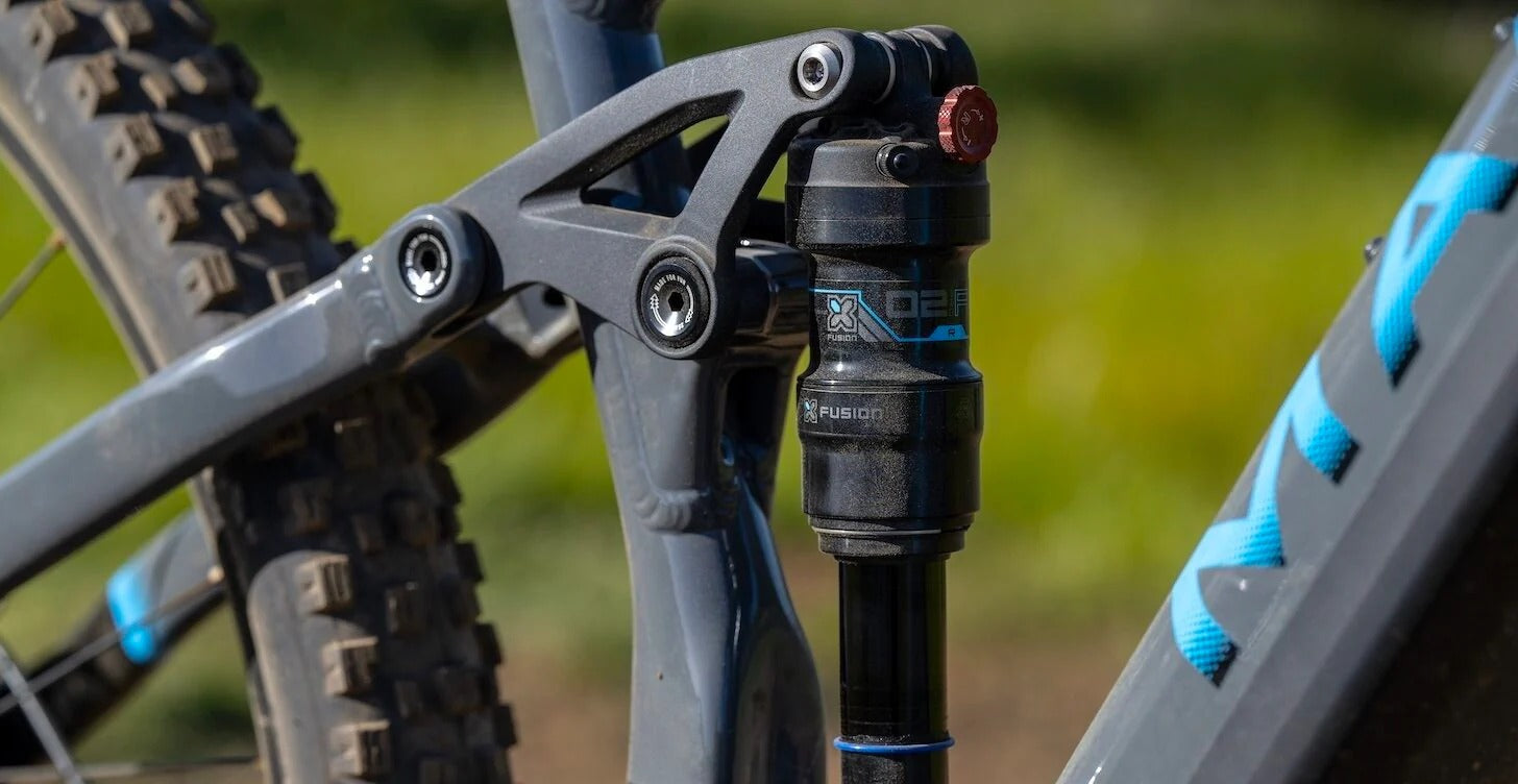 Bicicleta Eléctrica Doble suspensión Rift Zone E