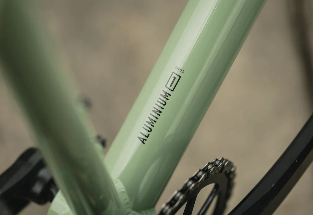 Bicicleta Urbana Kentfield 2 700c